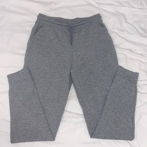 Athletic joggers